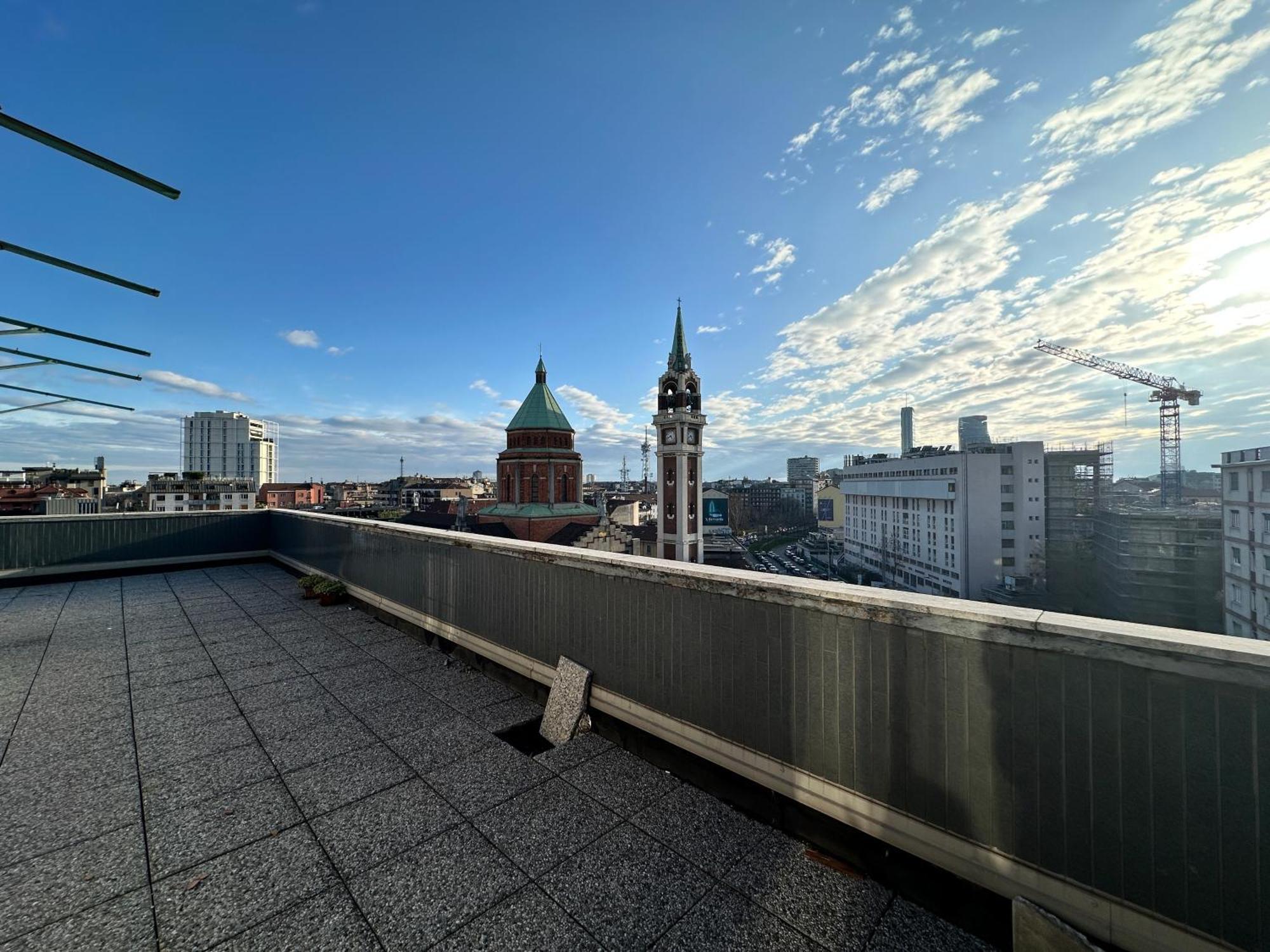 Terrace, View And Relax Lägenhet Milano Exteriör bild