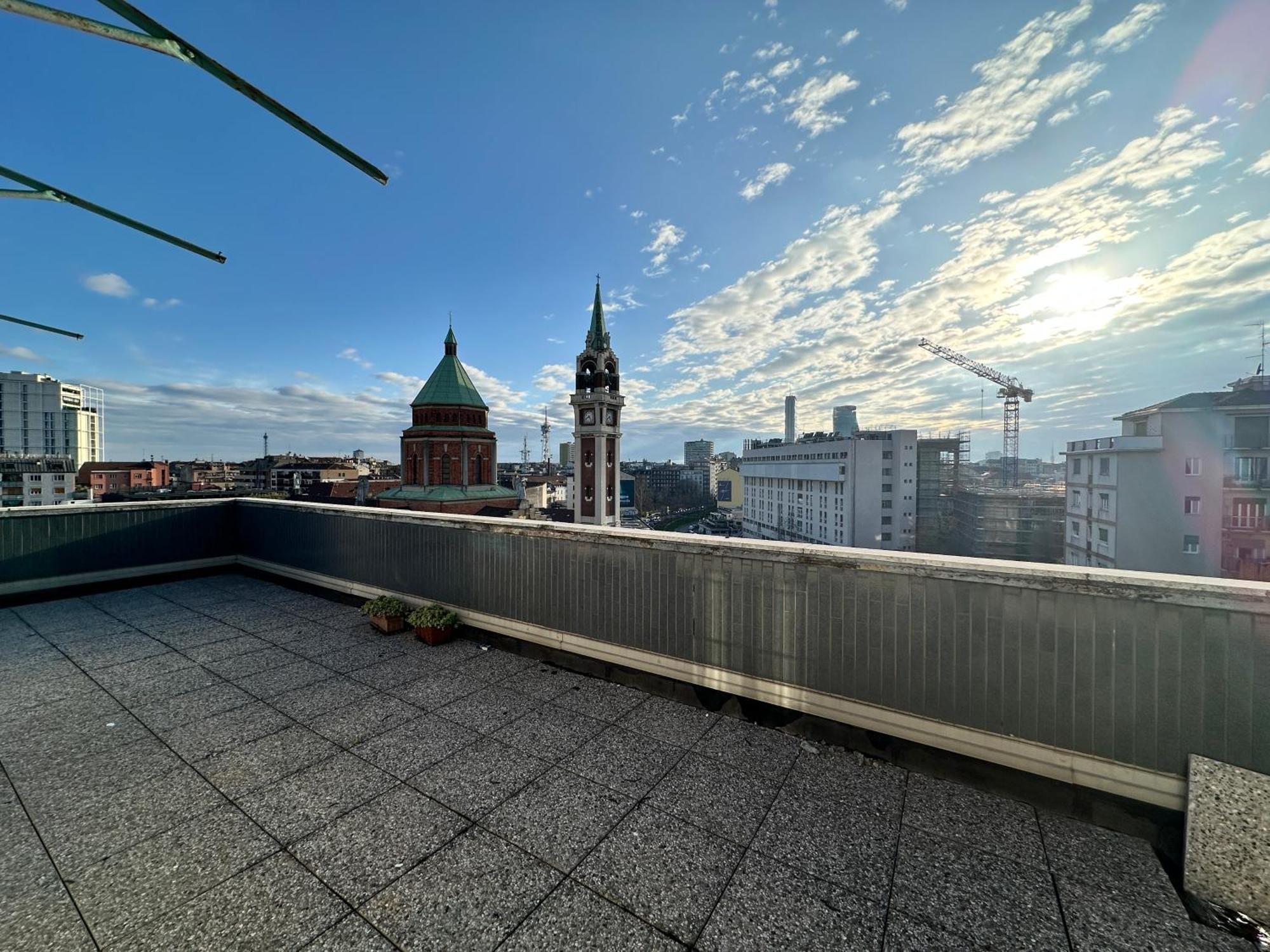 Terrace, View And Relax Lägenhet Milano Exteriör bild